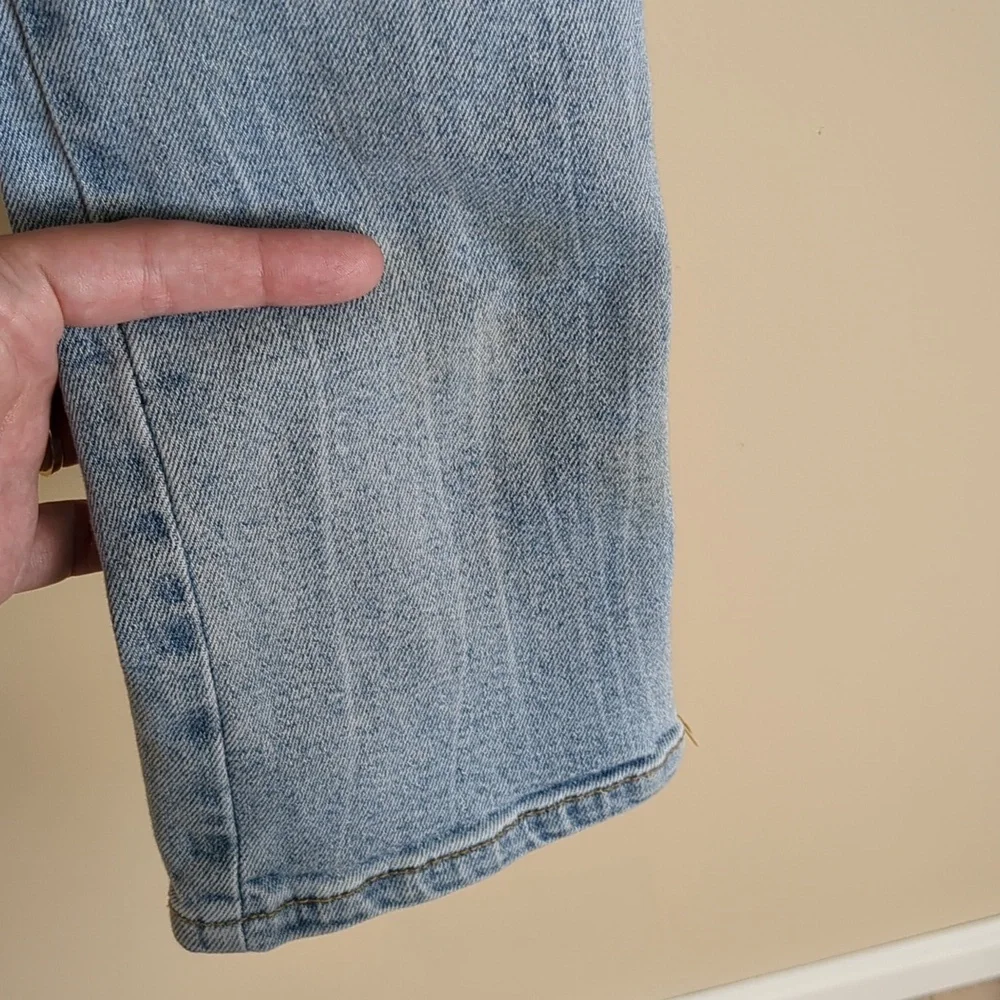 511 Slim Levi's Patch Jeans Light Wash Distressed (Kids Size 14 Regular)